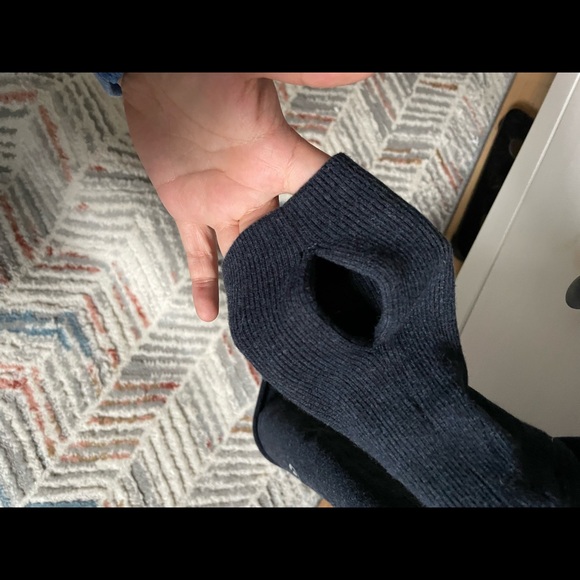 Lululemon Sweater - Picture 4 of 5